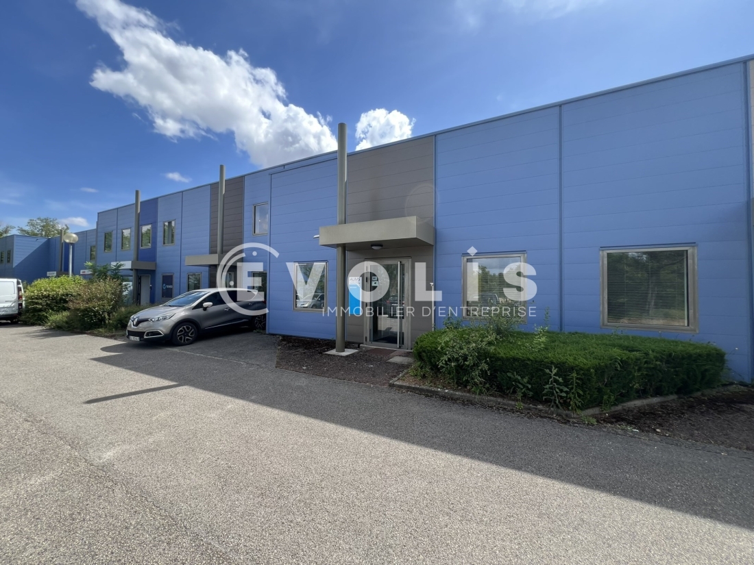 Photo 2 – location Entrepôts / activités	BLYES (01150)