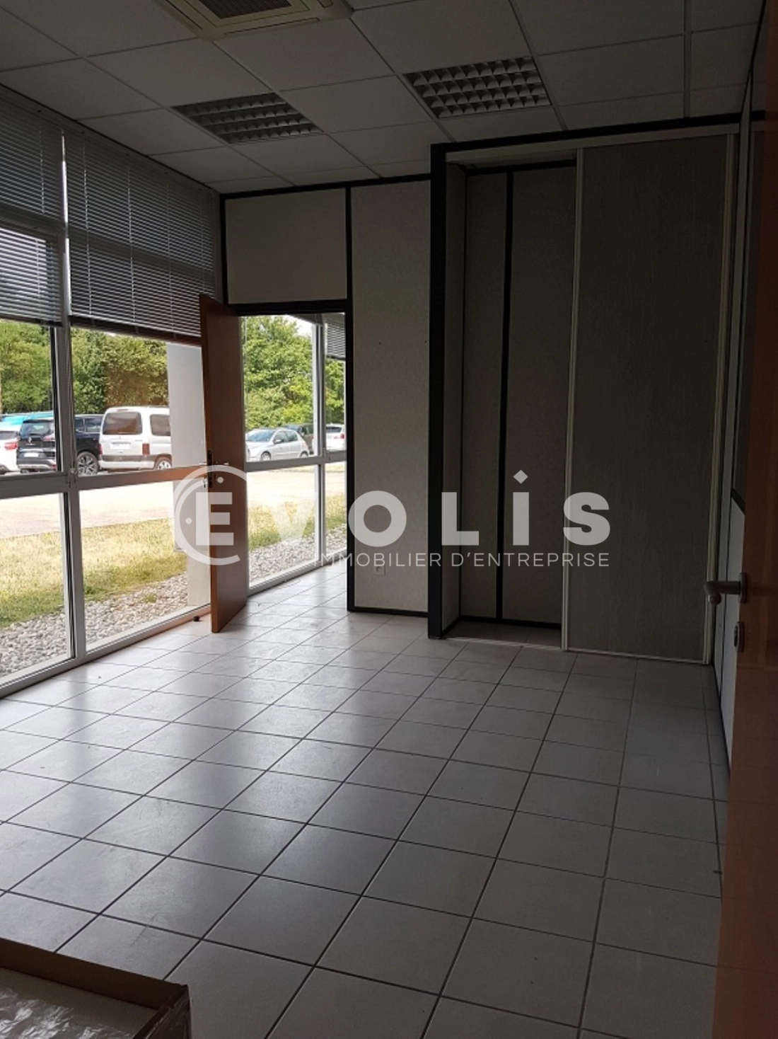 Photo 3 – location bureaux	BLYES (01150)