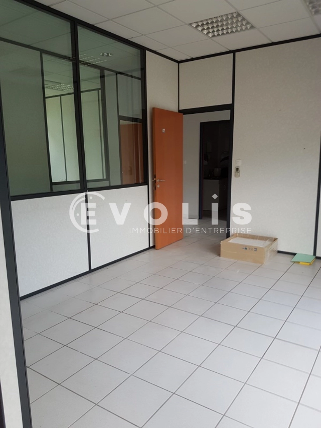 Photo 4 – location bureaux	BLYES (01150)