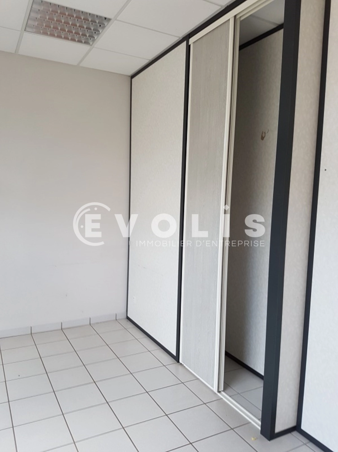 Photo 6 – location bureaux	BLYES (01150)