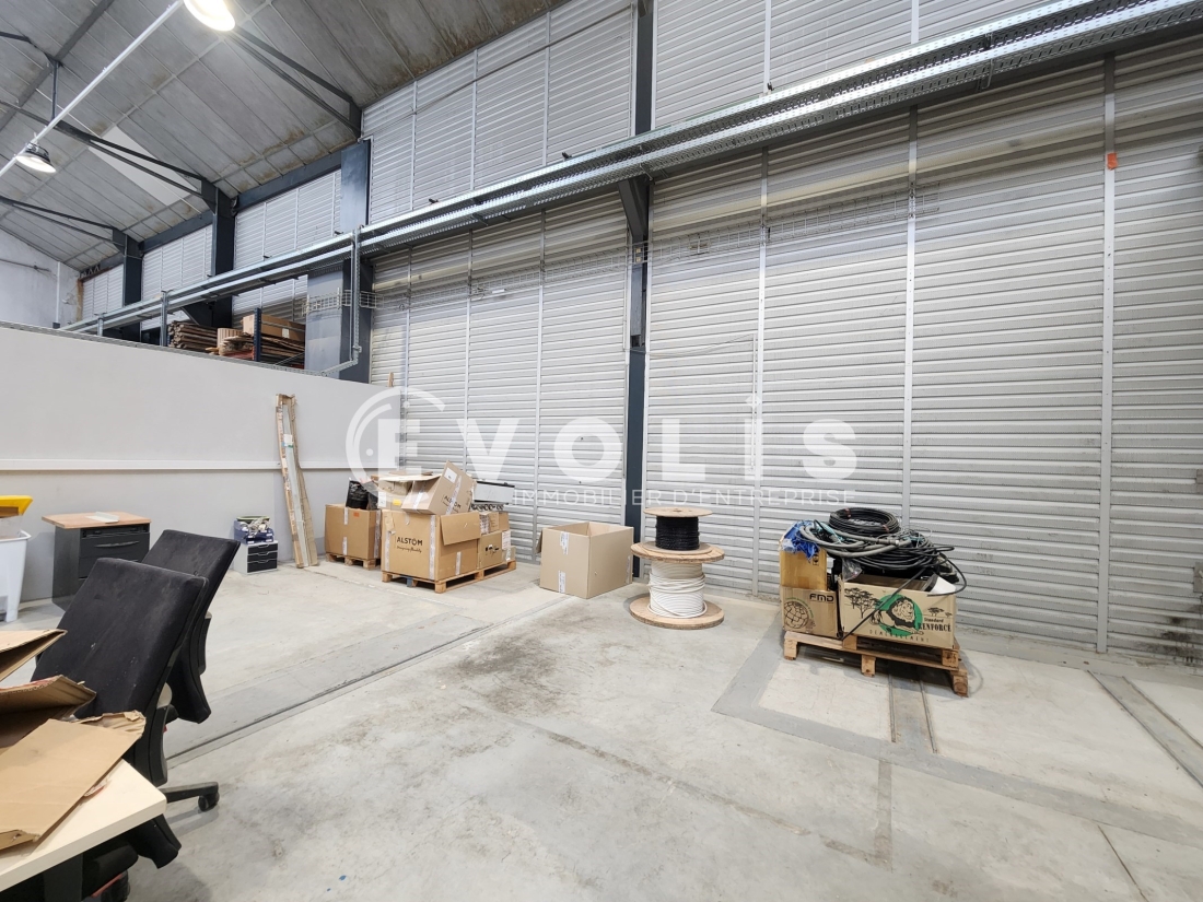 Photo 6 – location Entrepôts / activités	VILLEURBANNE (69100)