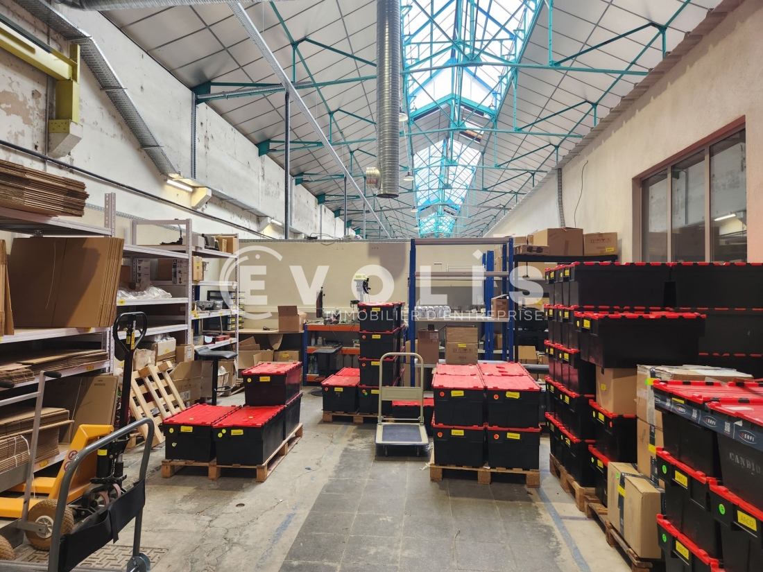 Photo 7 – location Entrepôts / activités	VILLEURBANNE (69100)