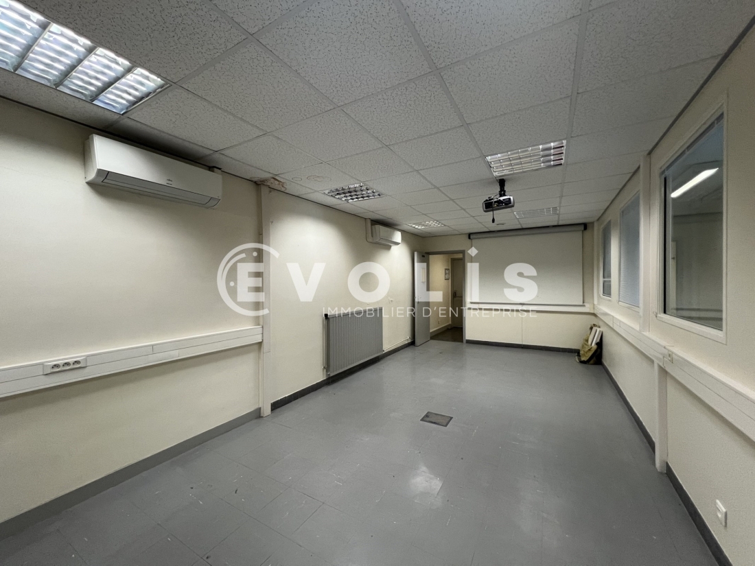 Photo 12 – location bureaux	NEUILLY SUR MARNE (93330)