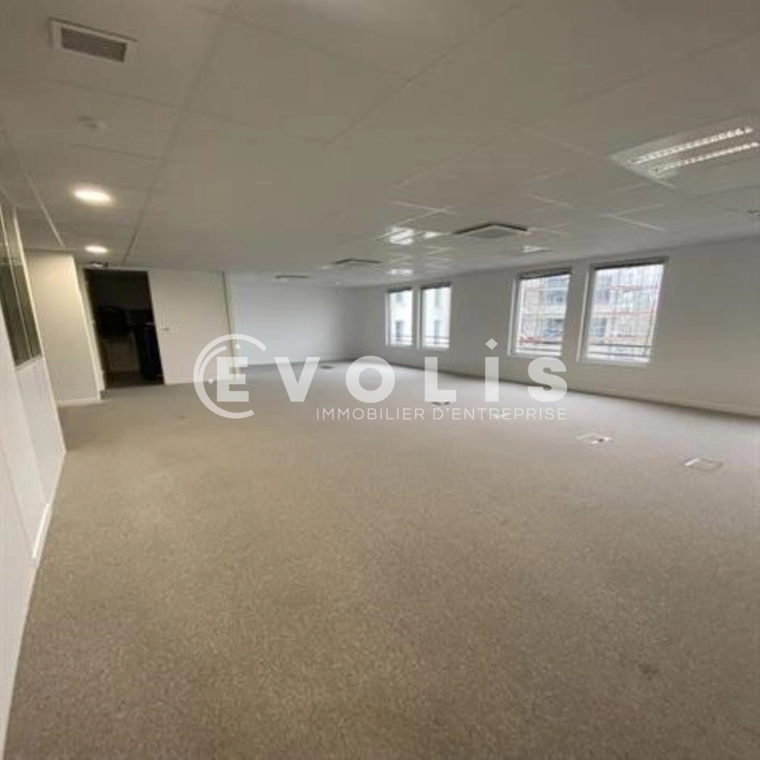 Photo 6 – location bureaux	CHESSY (77700)