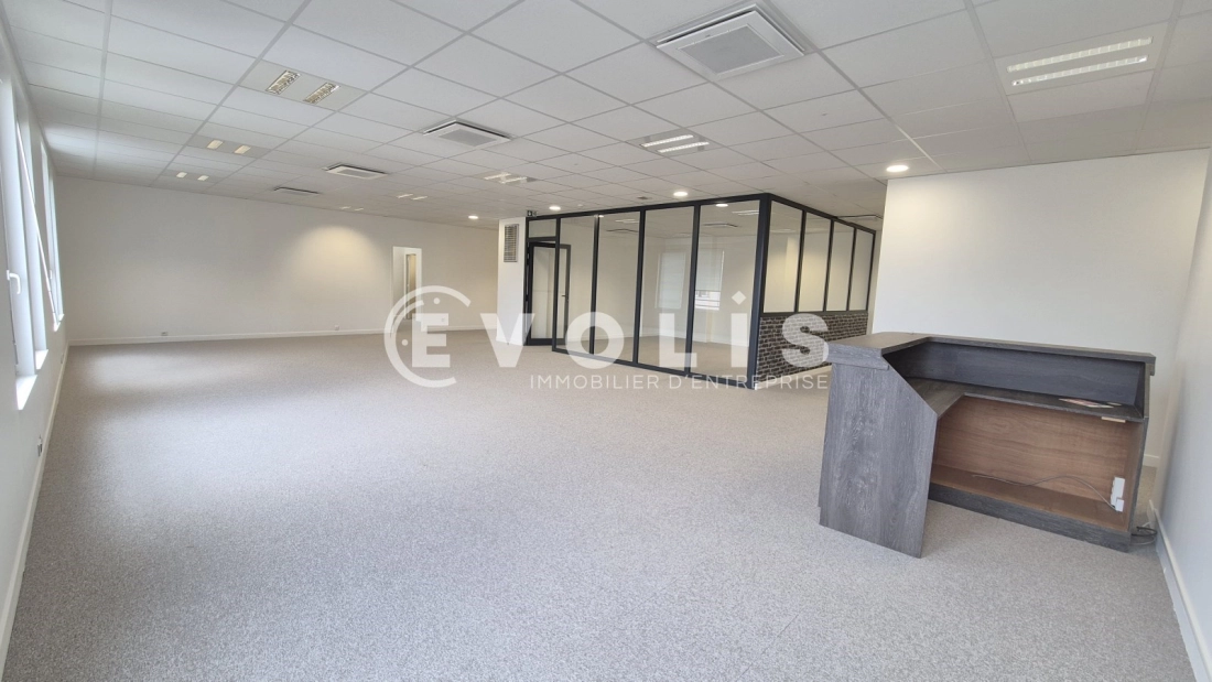 Photo 2 – location bureaux	CHESSY (77700)