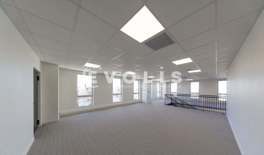 Photo 8 – location Entrepôts / activités	BONDY (93140)