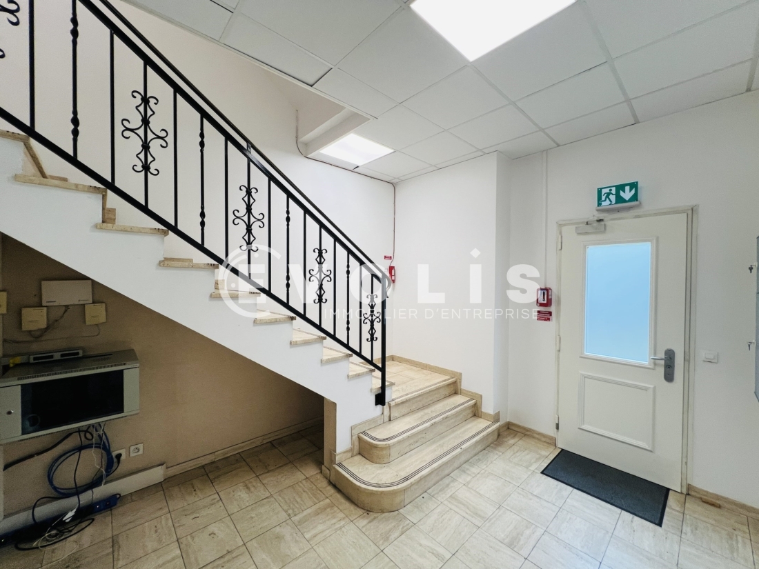 Photo 1 – vente bureaux	VILLEMOMBLE (93250)