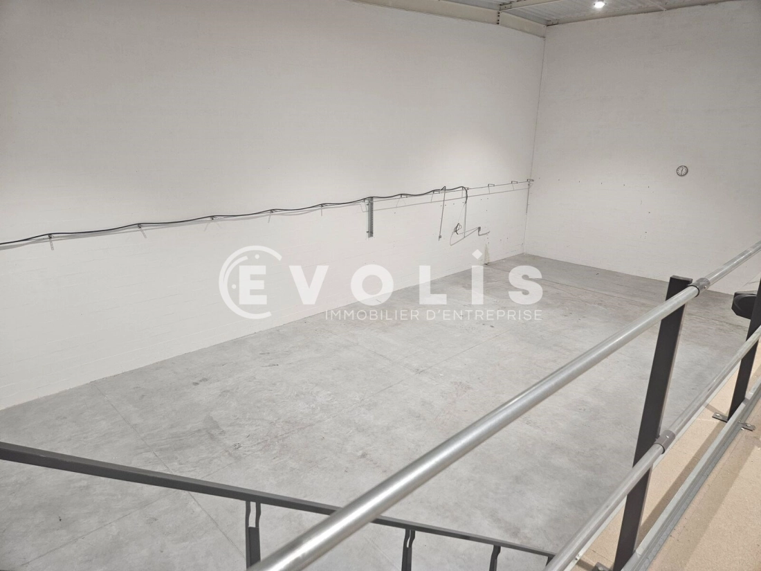 Photo 6 – location Entrepôts / activités	VILLEBON SUR YVETTE (91140)