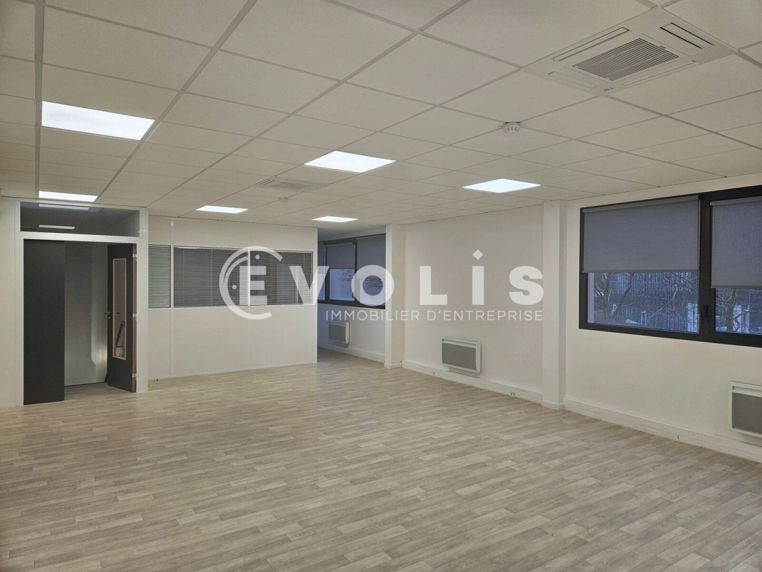 Photo 10 – location Entrepôts / activités	VILLEBON SUR YVETTE (91140)