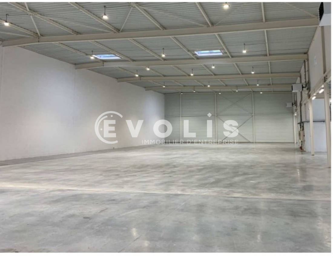 Photo 3 – location Entrepôts / activités	VILLEBON SUR YVETTE (91140)