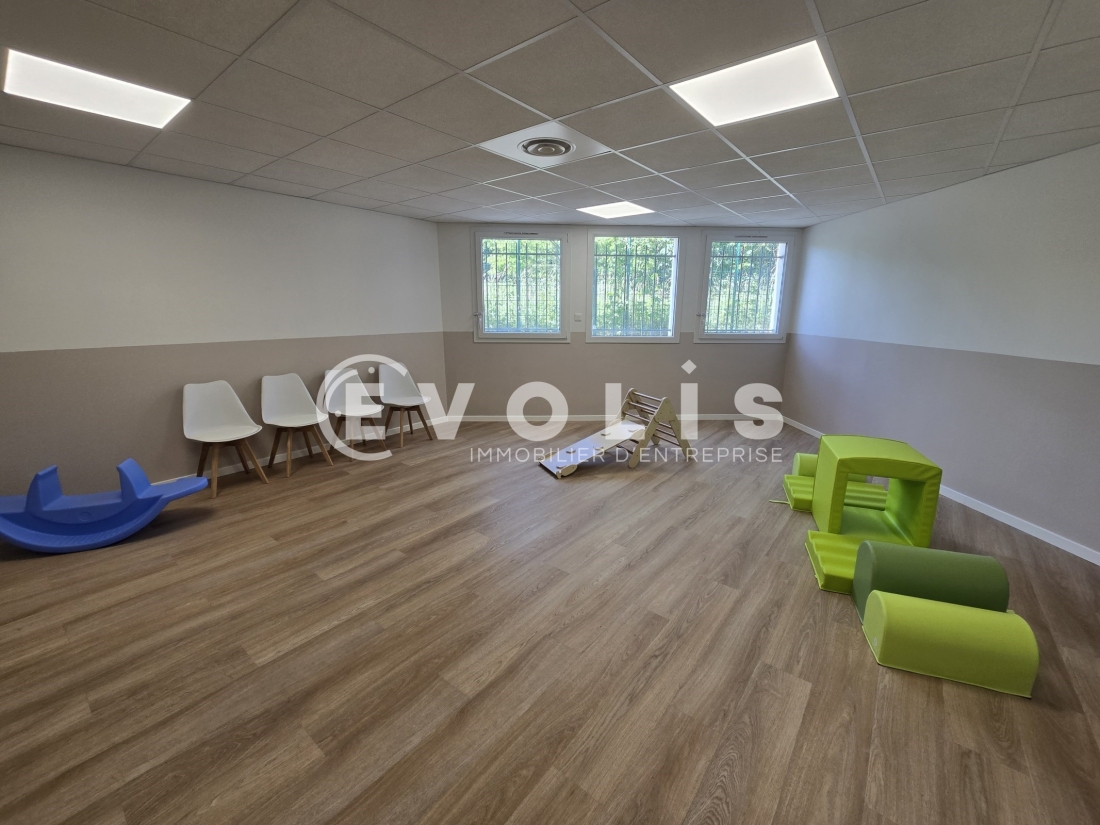 Photo 4 – location bureaux	ORSAY (91400)