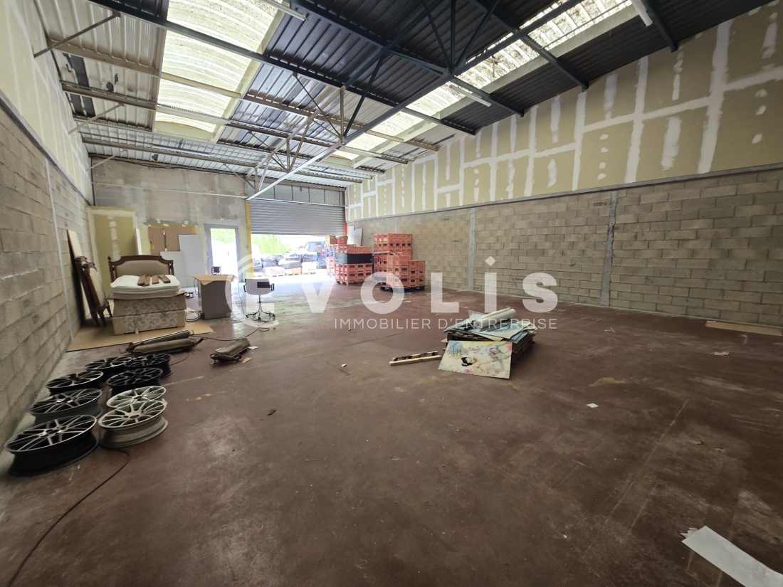 Photo 4 – location Entrepôts / activités	VILLEBON SUR YVETTE (91140)