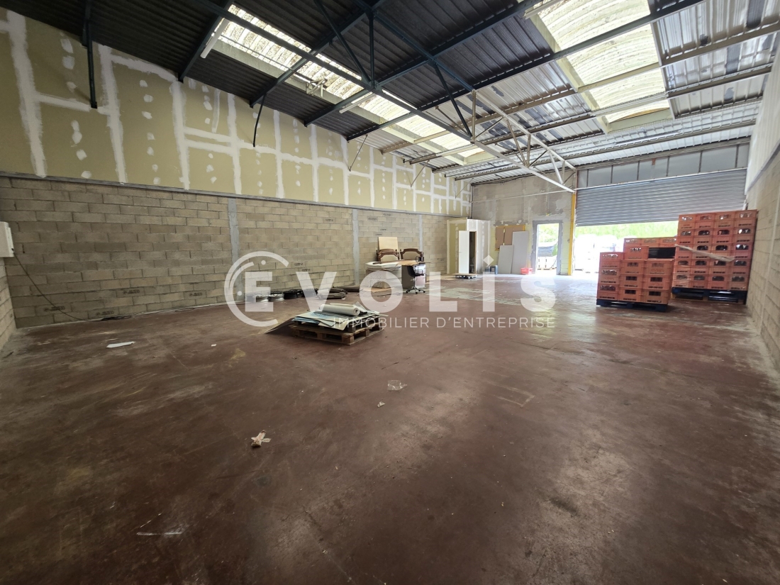 Photo 5 – location Entrepôts / activités	VILLEBON SUR YVETTE (91140)