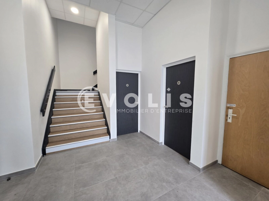 Photo 9 – location bureaux	VILLEBON SUR YVETTE (91140)