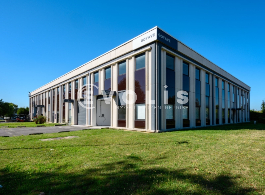 Photo 2 – location Entrepôts / activités	VILLEBON SUR YVETTE (91140)
