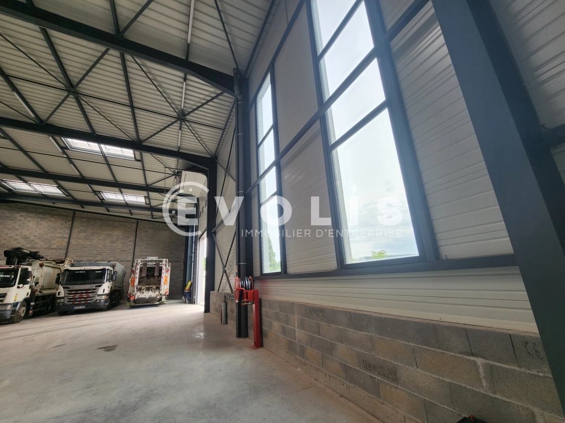 Photo 6 – location Entrepôts / activités	SAINT QUENTIN FALLAVIER (38070)