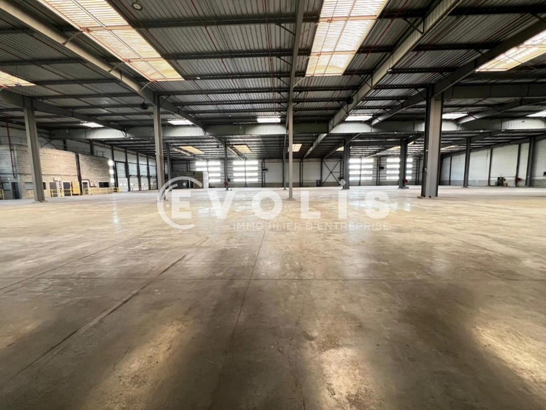 Photo 7 – location Entrepôts / activités	SAINT MICHEL SUR ORGE (91240)