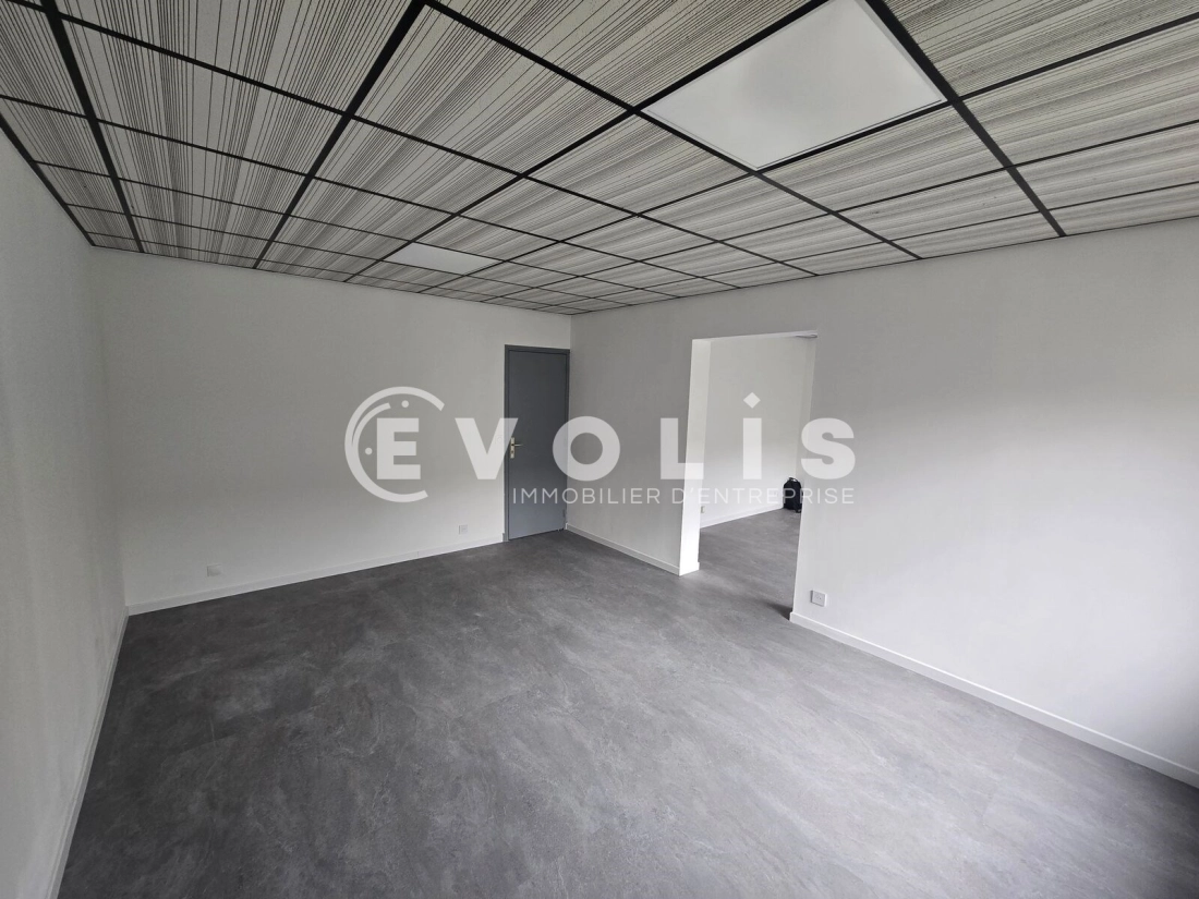 Photo 2 – location bureaux	GRIGNY (91350)