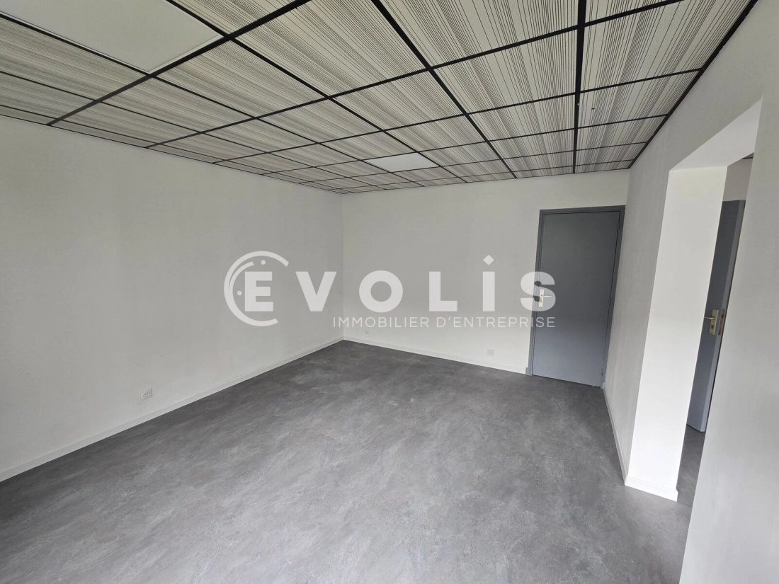 Photo 4 – location bureaux	GRIGNY (91350)