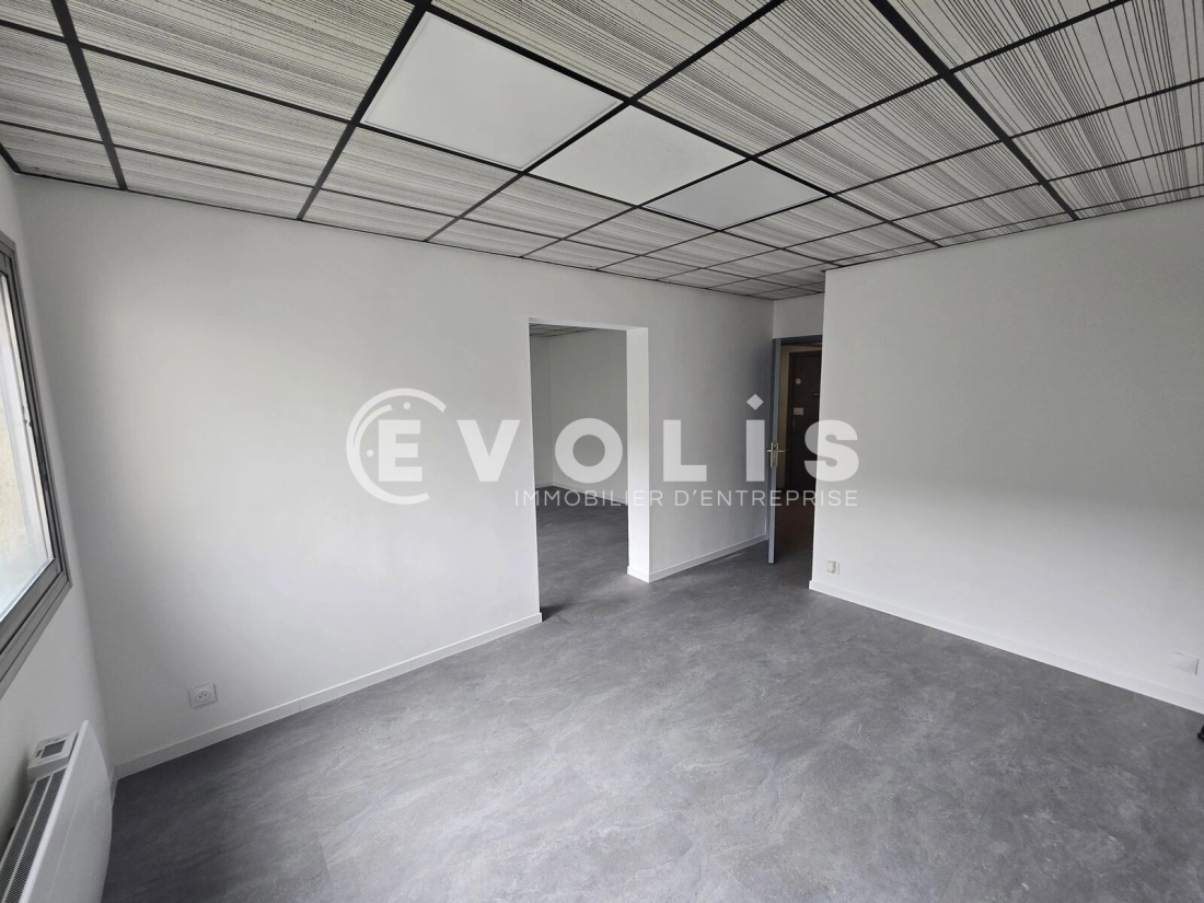 Photo 3 – location bureaux	GRIGNY (91350)
