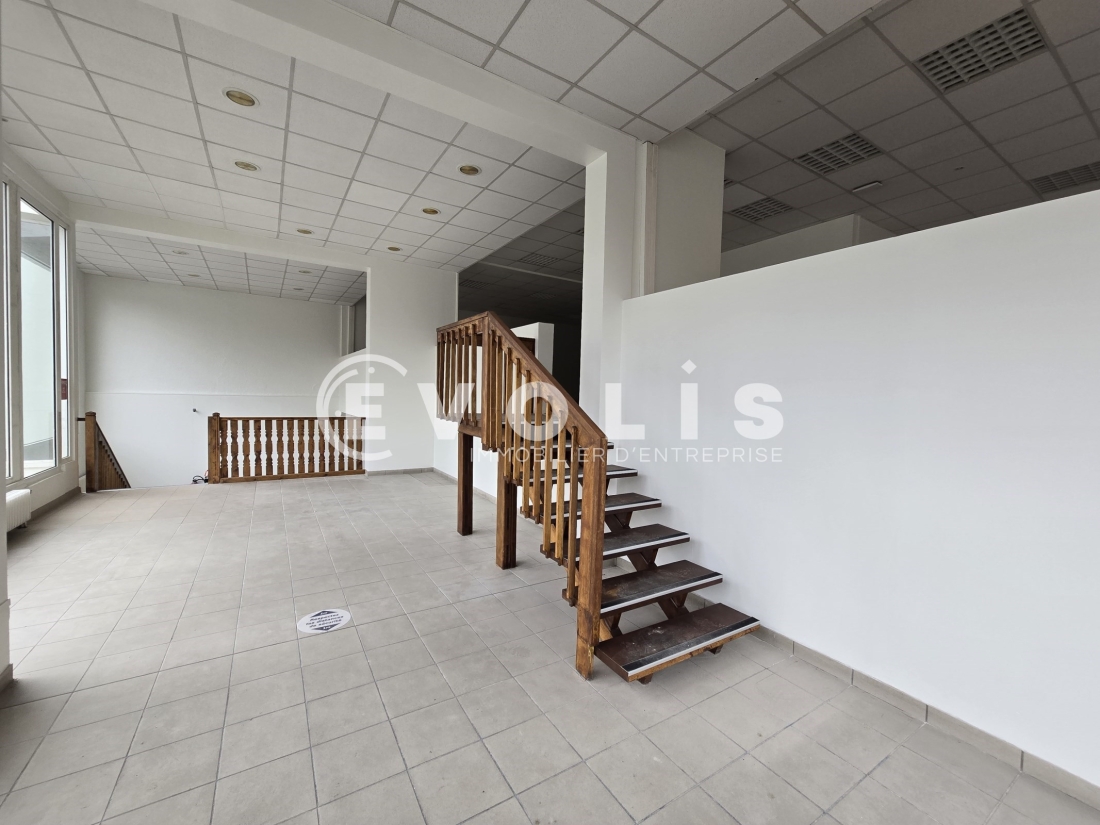 Photo 8 – location bureaux	PALAISEAU (91120)