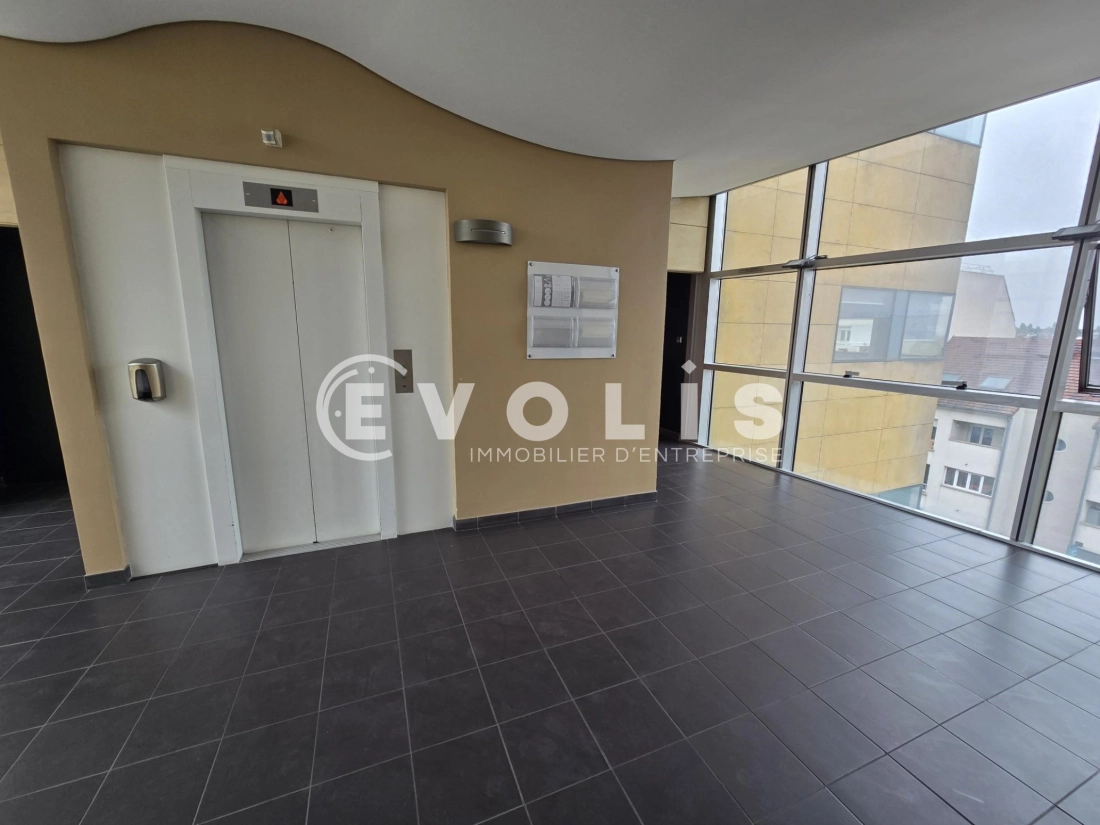 Photo 11 – vente bureaux	CHILLY MAZARIN (91380)