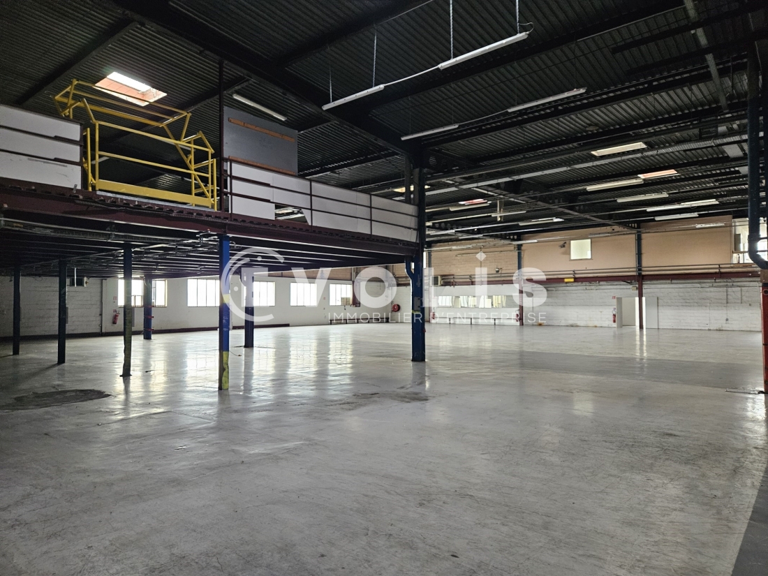 Photo 4 – location Entrepôts / activités	VILLEBON SUR YVETTE (91140)