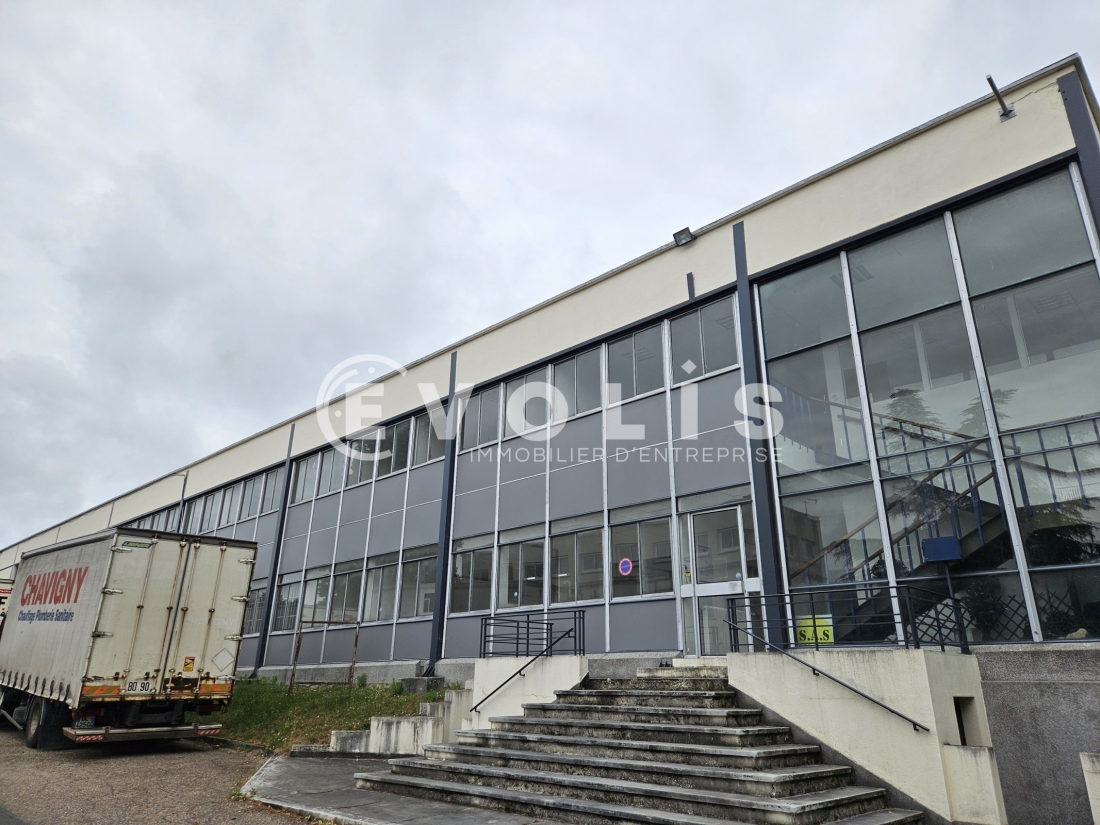 Photo 1 – location Entrepôts / activités	VILLEBON SUR YVETTE (91140)