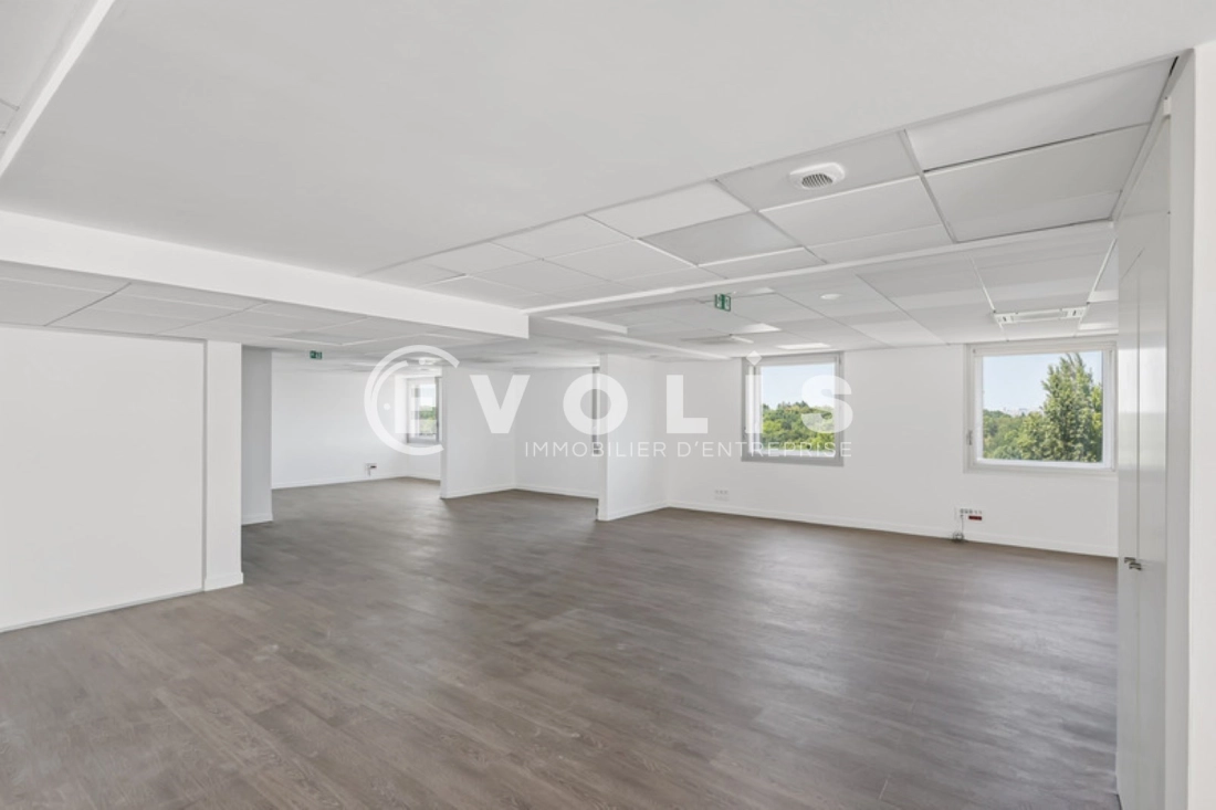 Photo 3 – location bureaux	JOINVILLE LE PONT (94340)