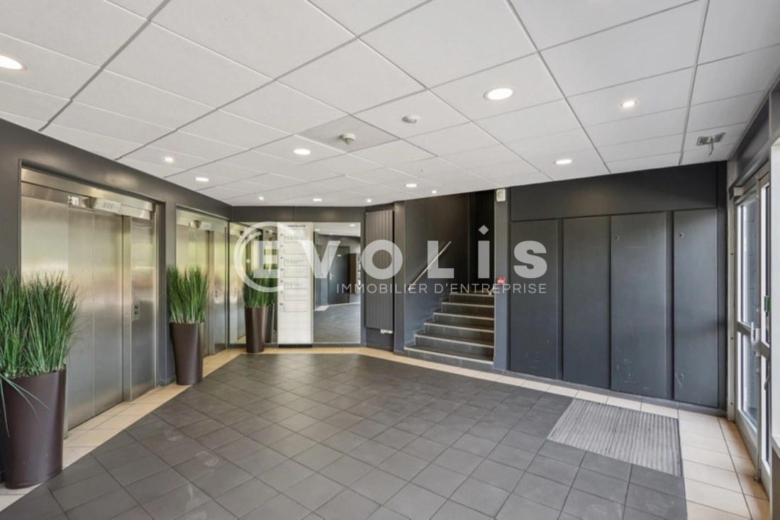 Photo 5 – location bureaux	JOINVILLE LE PONT (94340)