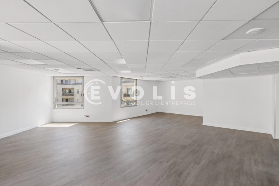 Photo 13 – location bureaux	JOINVILLE LE PONT (94340)