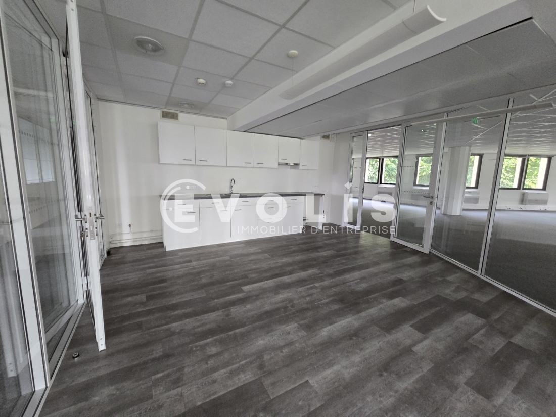 Photo 3 – location bureaux	SAINT AUBIN (91190)
