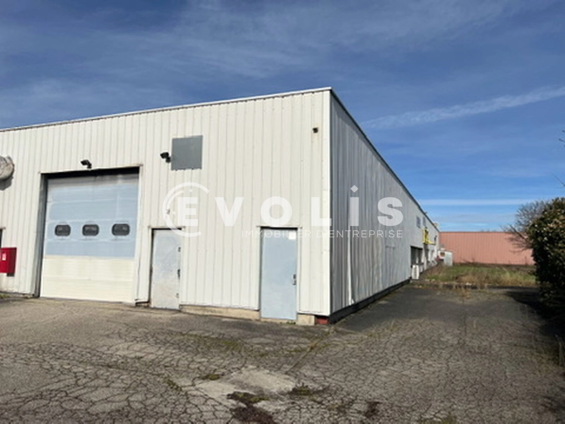 Photo 10 – vente Entrepôts / activités	BRON (69500)