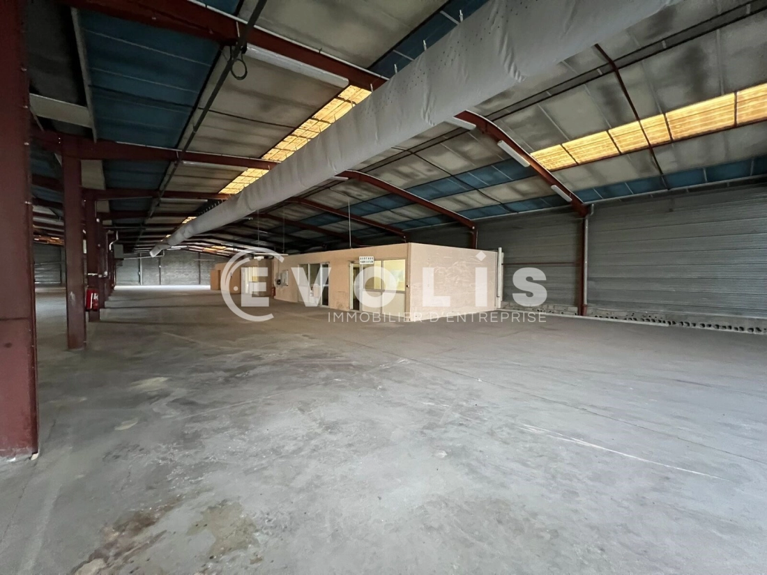 Photo 14 – vente Entrepôts / activités	BRON (69500)