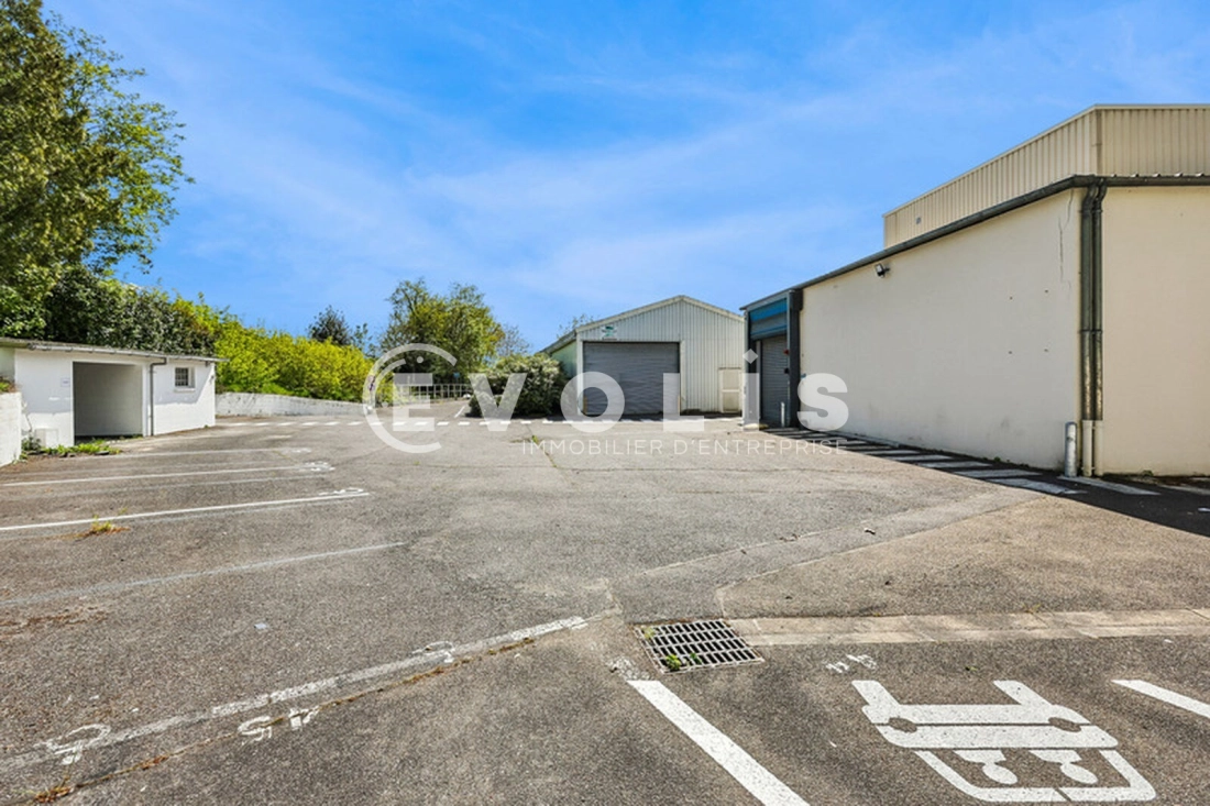 Photo 4 – location Entrepôts / activités	BAGNOLET (93170)