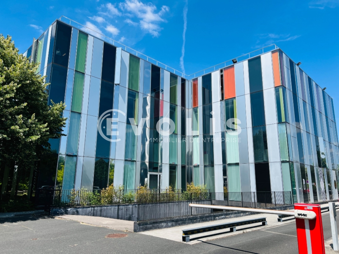 Photo 1 – location bureaux	LIEUSAINT (77127)