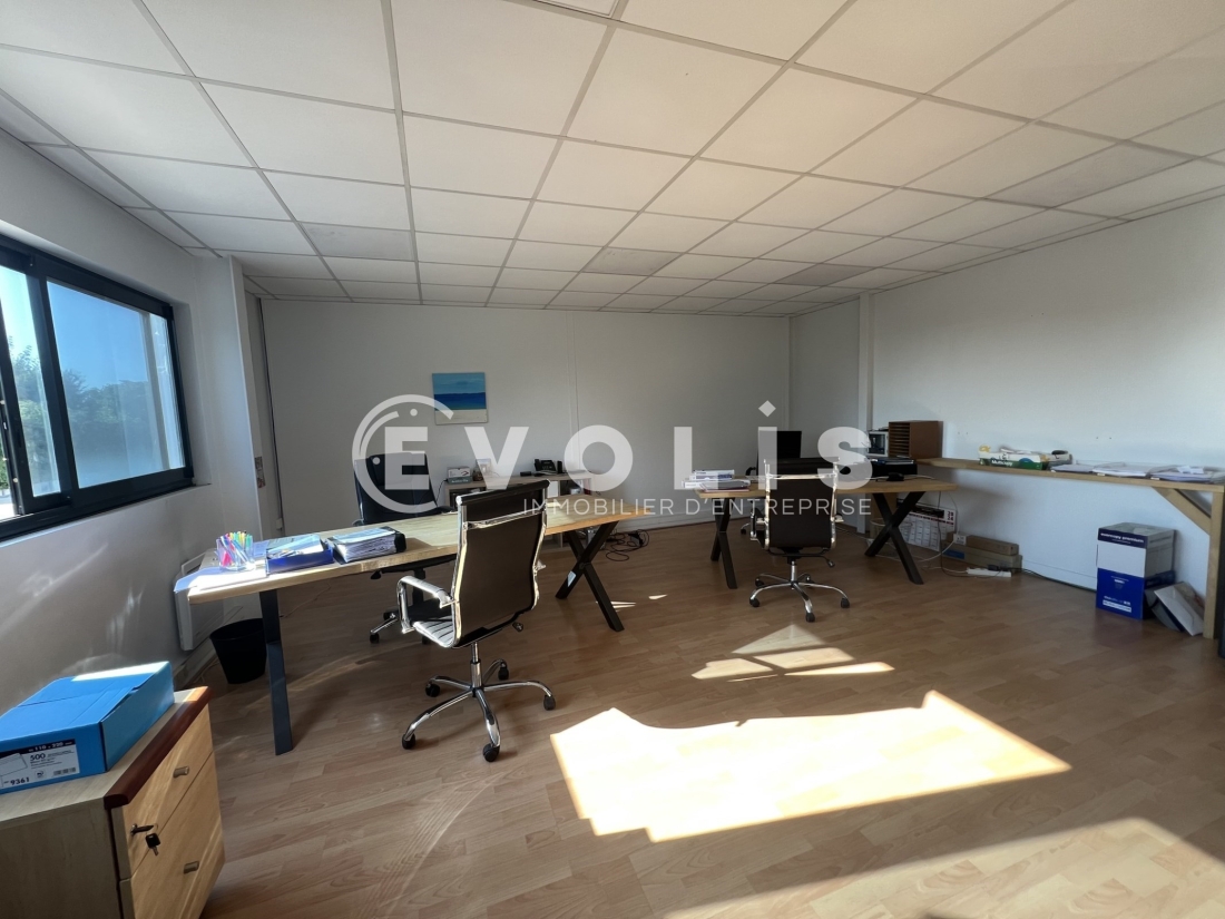 Photo 6 – location Entrepôts / activités	CHAMPIGNY SUR MARNE (94500)