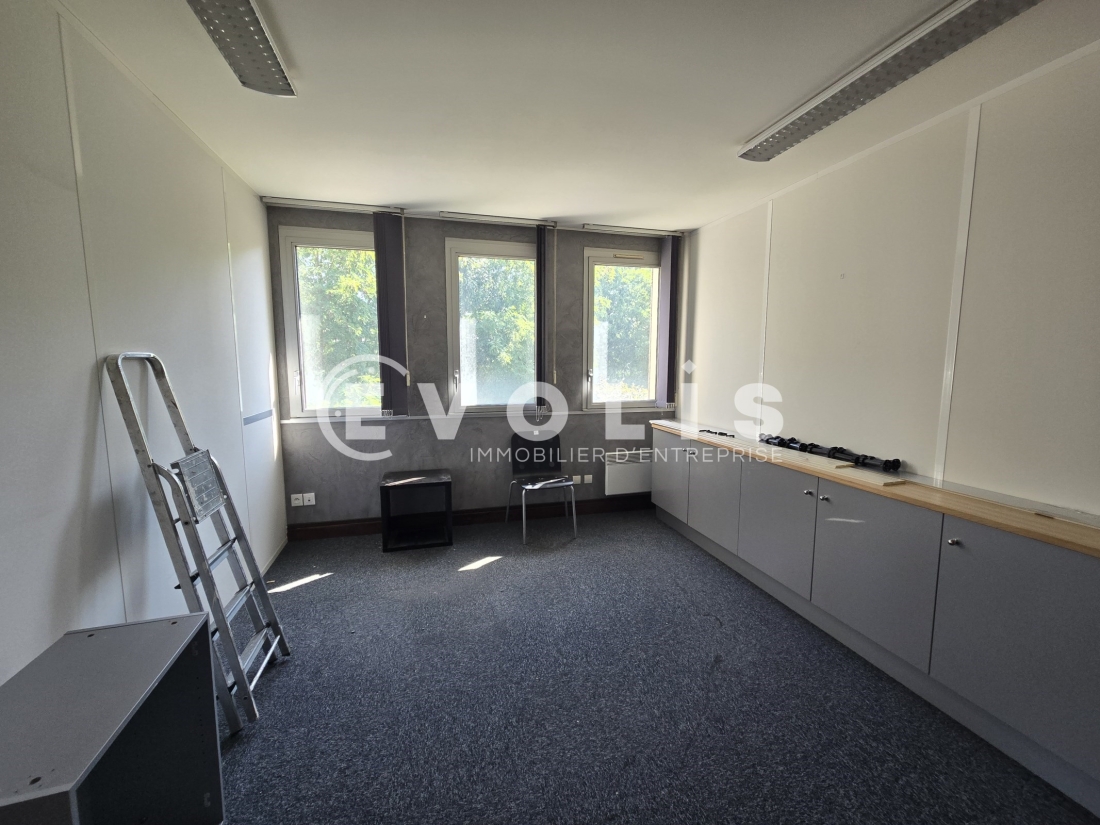 Photo 5 – location bureaux	IGNY (91430)