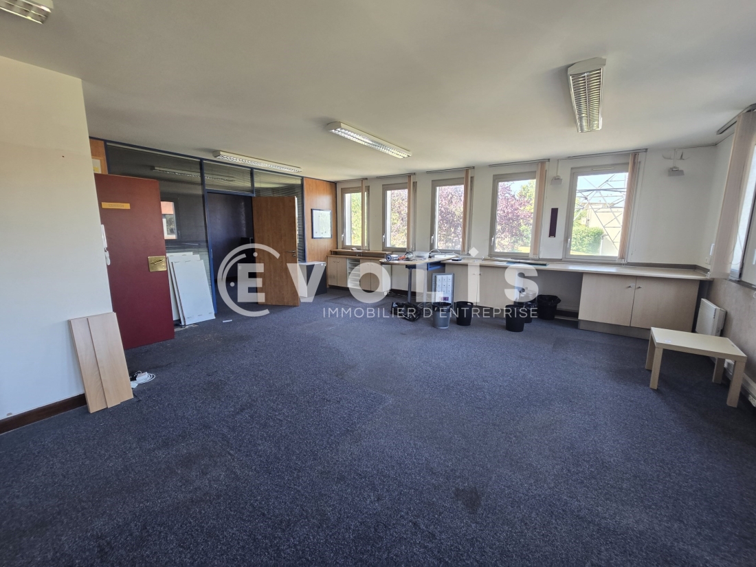 Photo 8 – location bureaux	IGNY (91430)
