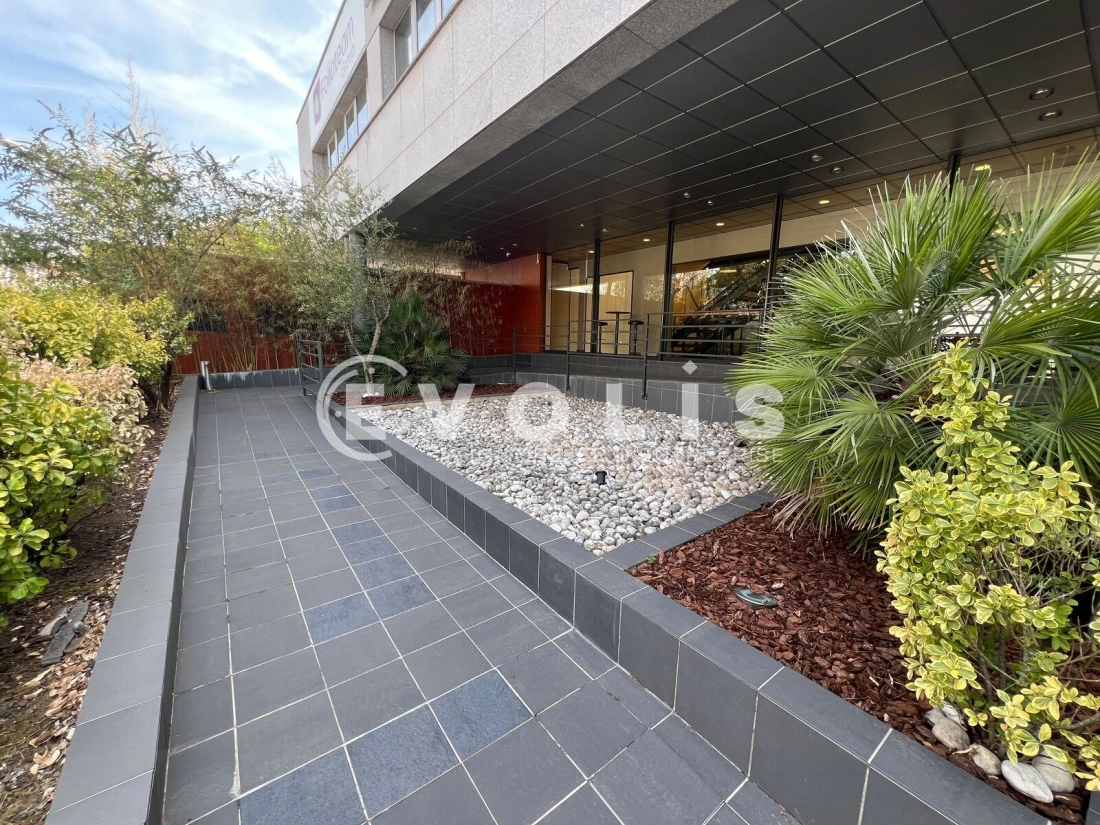 Photo 2 – location bureaux	SAINT MAUR DES FOSSES (94100)
