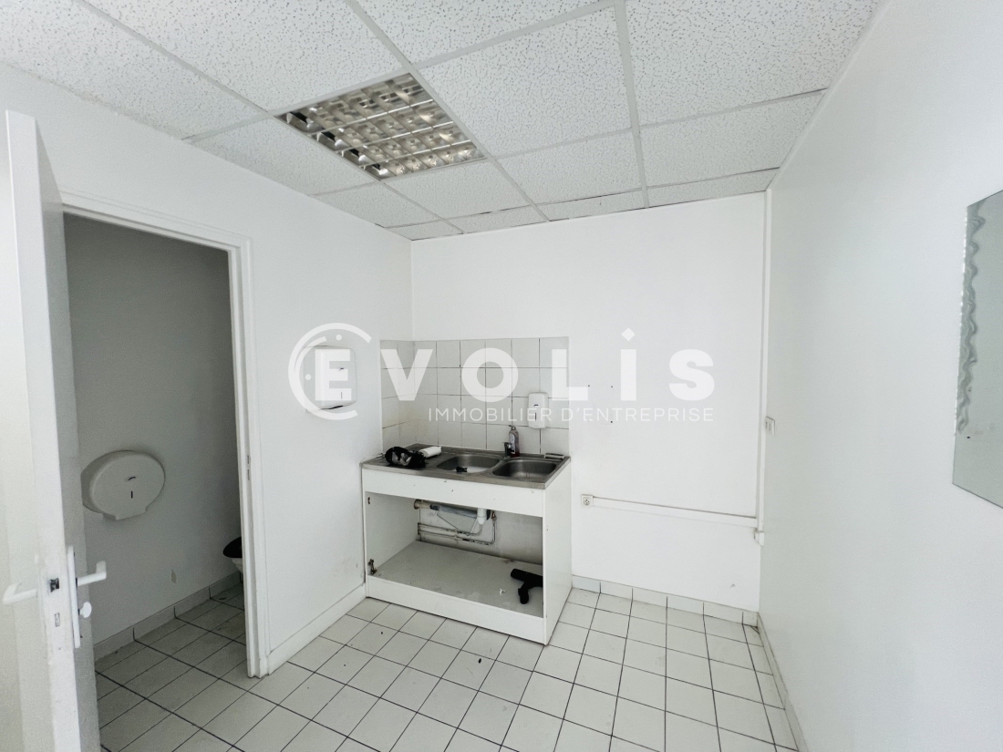 Photo 9 – location bureaux	PONTAULT COMBAULT (77340)