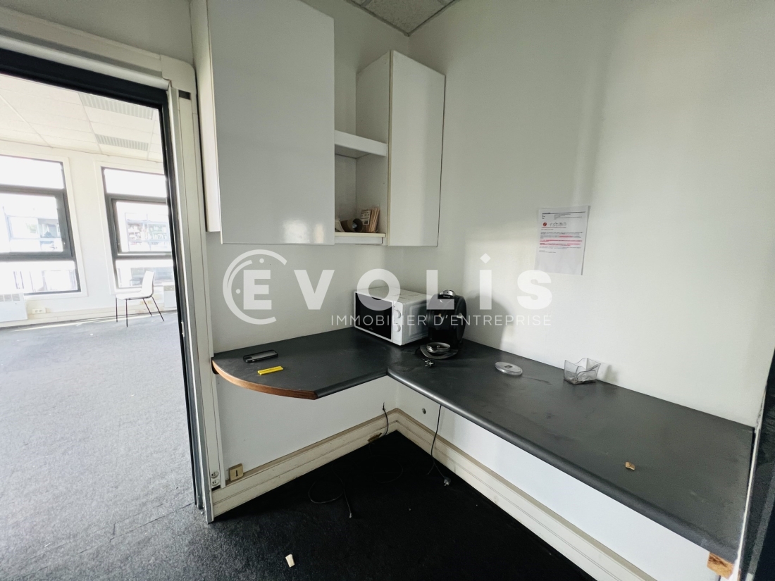 Photo 8 – location bureaux	PONTAULT COMBAULT (77340)