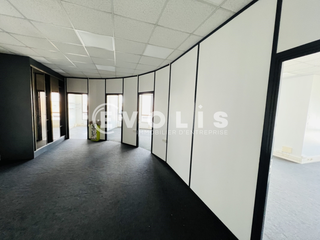 Photo 5 – location bureaux	PONTAULT COMBAULT (77340)