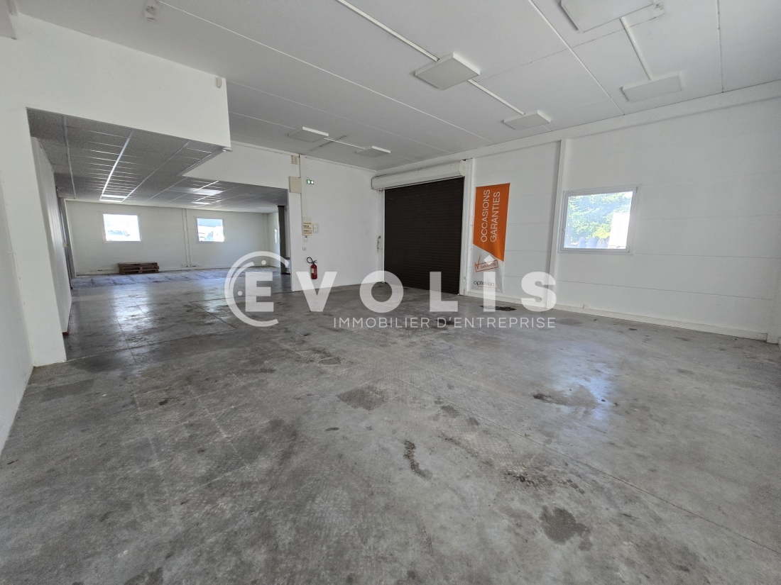 Photo 3 – location Entrepôts / activités	CHAMPLAN (91160)