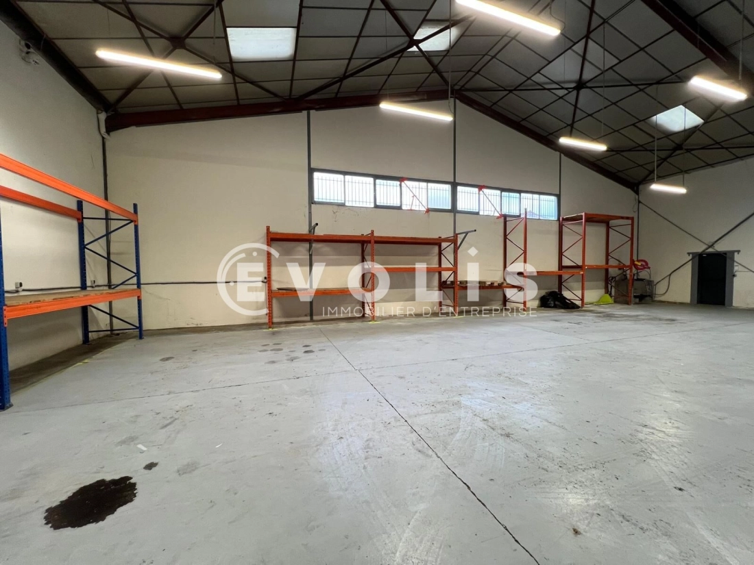 Photo 13 – location Entrepôts / activités	GRIGNY (69520)