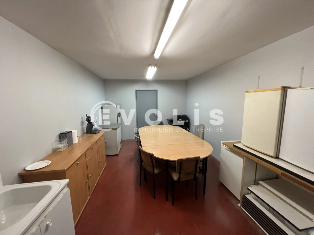 Photo 8 – vente bureaux	VENISSIEUX (69200)