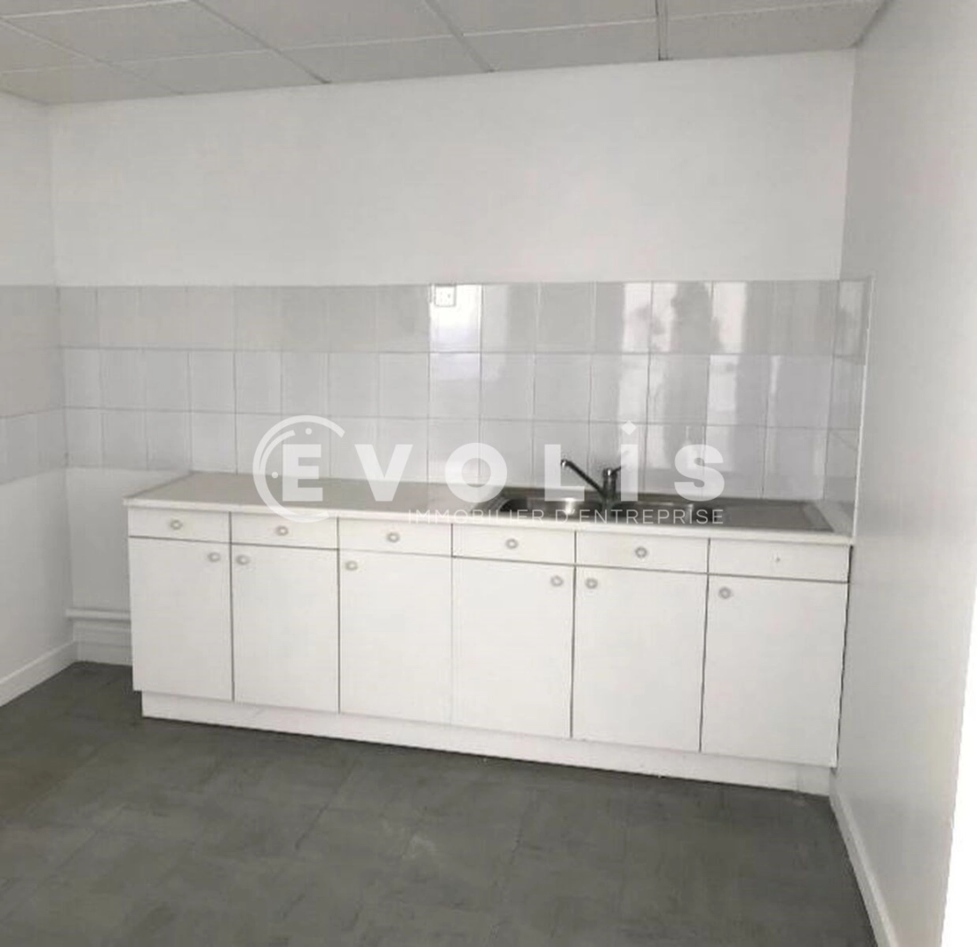 Photo 8 – location bureaux	QUINCY VOISINS (77860)