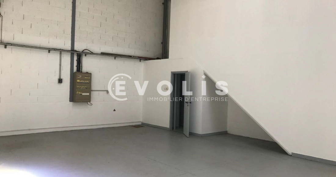 Photo 2 – location bureaux	QUINCY VOISINS (77860)