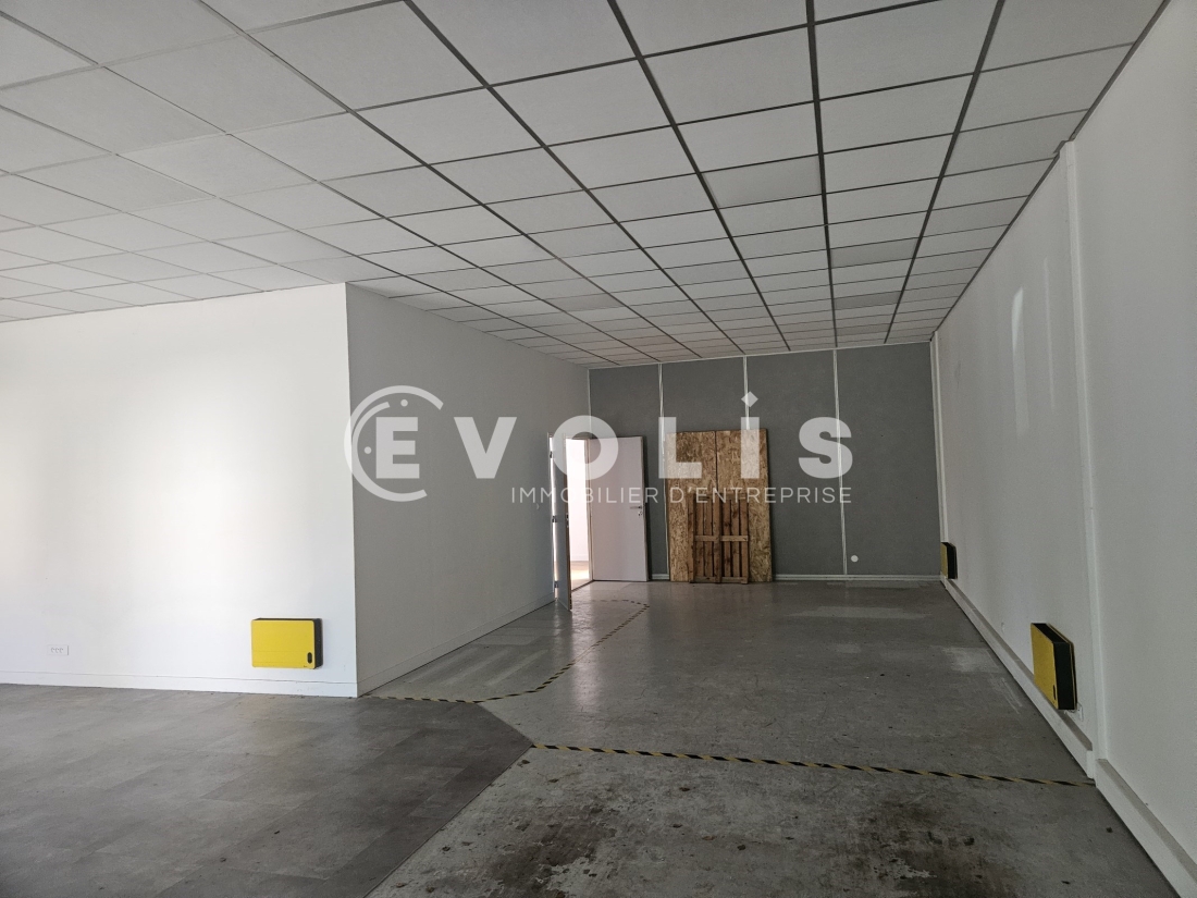 Photo 11 – location bureaux	LES ULIS (91940)