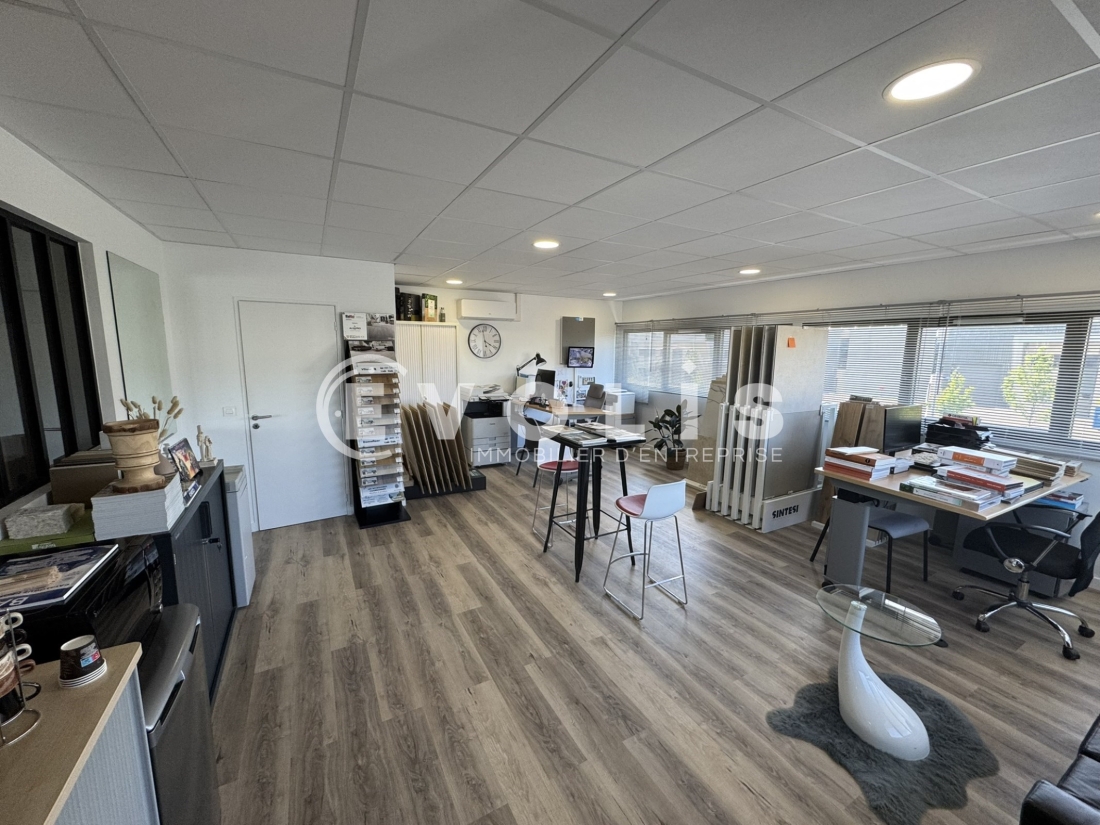 Photo 13 – location Entrepôts / activités	BEYNOST (01700)